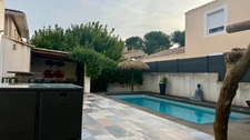 Maison à vendre 4 pièces (3 chambres) MARTIGUES (13) avec jardin piscine et garage