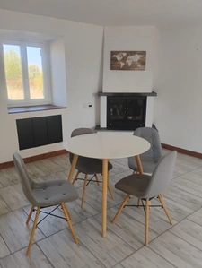 Maison calme 180 m2 rénovation moderne 5 pièces SIVIGNON (71)