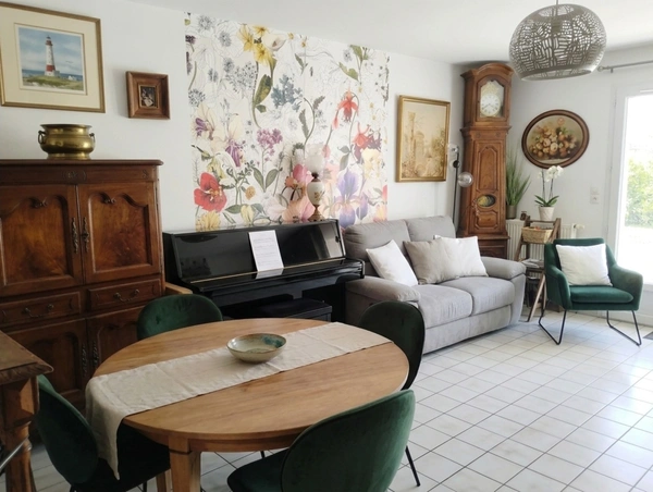 Rare à la vente T3  81 m2 +Jardin/terrasse 50 m2 MACON (71)