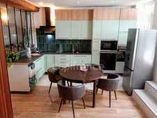 Rare Superbe T3 de 92 m² (Carrez) + Patio – limite Croix-Rousse