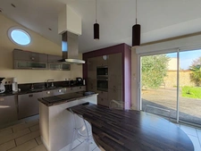 Maison à vendre 6 pièces PISSOTTE (85)