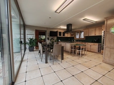 12-room property for sale in L'OIE (85)
