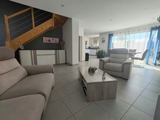 Maison à vendre 7 pièces L'HERBERGEMENT (85)