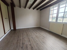 Maison à vendre 10 pièces LA BRUFFIERE (85)
