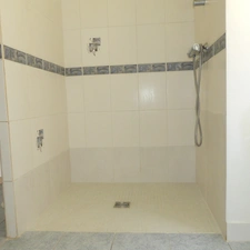 Pont Royal, canal, maison 6 chambres, sur terrain 1800m2.