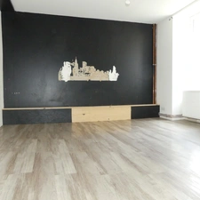 Pont Royal, canal, maison 6 chambres, sur terrain 1800m2.
