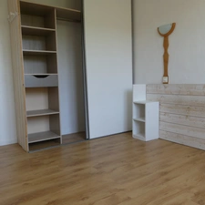 Venarey les Laumes 5 minutes, pavillon 3 chambres, garage, jardin.