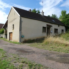 Vitteaux 5 min., maison 4 pièces avec garage et jardin.
