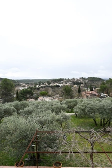 Bastide à vendre 7 pièces  + dépendances  (13)
