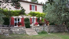 Élégante Bastide Provençale au calme absolu – Domaine de 4000 m² avec Piscine et Dépendances – Fuveau