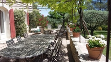Élégante Bastide Provençale au calme absolu – Domaine de 4000 m² avec Piscine et Dépendances – Fuveau