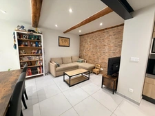 Maison de village 4 pièces rénovée avec garage à ROUSSET