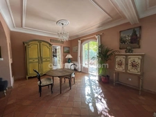 Élégante Bastide Provençale au calme absolu – Domaine de 4000 m² avec Piscine et Dépendances – Fuveau