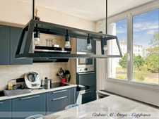 LA ROCHELLE, Appartement à vendre 3 pièces de 64m2, 1er étage, cave et parking
