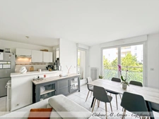 La Rochelle, Appartement à vendre 3 pièces 66m2, 1er étage, ascenseur, loggia, garage