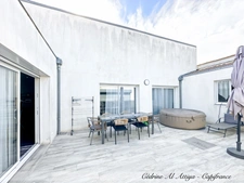 Maison à vendre à LA ROCHELLE, 4 pièces, 107m2 avec cour, dépendance et cave