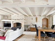 Propriété à vendre 318m2 habitables, 11 pièces, 7 chambres, parcelle de 1700m2 environ, jardin, garage, piscine, dépendances