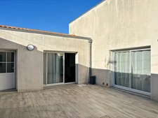 Maison à vendre à LA ROCHELLE, 4 pièces, 107m2 avec cour, dépendance et cave