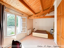 Propriété à vendre 318m2 habitables, 11 pièces, 7 chambres, parcelle de 1700m2 environ, jardin, garage, piscine, dépendances