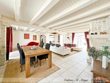 Propriété à vendre 318m2 habitables, 11 pièces, 7 chambres, parcelle de 1700m2 environ, jardin, garage, piscine, dépendances