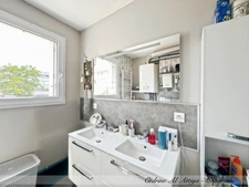 LA ROCHELLE, Appartement à vendre 3 pièces de 64m2, 1er étage, cave et parking