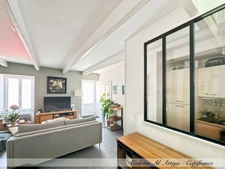 Townhouse for sale, La Rochelle, 72m2 with private terrace.