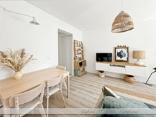 2-room apartment for sale, 35m2, on the 1st floor with elevator, loggia, parking and bicycle storage