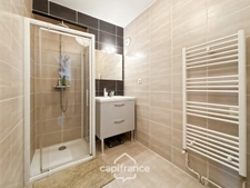 LA ROCHELLE, quartier Saint-Maurice. Appartement 3 pièces avec loggia et parking