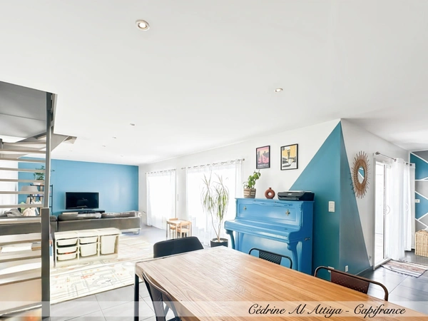 Maison à vendre à LA ROCHELLE, 4 pièces, 107m2 avec patio et cave