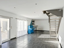 Maison à vendre à LA ROCHELLE, 4 pièces, 107m2 avec cour, dépendance et cave