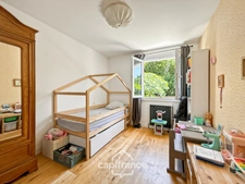 Maison rénovée de 102 m² avec sous-sol aménageable et jardin, quartier Rompsay – Périgny