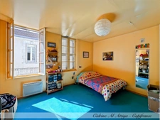 Dpt Charente Maritime (17), à vendre LA ROCHELLE maison P6 de 211 m² - Terrain de 235,00 m² 