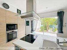 Maison à vendre Périgny, quartier Rompsay, 119m2, plain-pied, garage, jardin, véranda avec jacuzzi