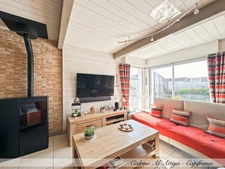 House for sale in Puilboreau, single-storey, 7 rooms, 175m2, garden and garage