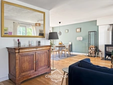 Maison rénovée de 102 m² avec sous-sol aménageable et jardin, quartier Rompsay – Périgny
