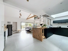 Maison à vendre, Nieul-sur-Mer, 136m2 avec jardin, garage et studio indépendant