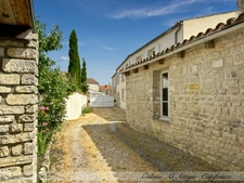 Propriété à vendre 318m2 habitables, 11 pièces, 7 chambres, parcelle de 1700m2 environ, jardin, garage, piscine, dépendances