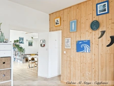 Maison à vendre à La Rochelle, 135 m² de plain-pied, avec jardin, garage et cave.