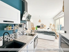 2-room apartment for sale, 35m2, on the 1st floor with elevator, loggia, parking and bicycle storage