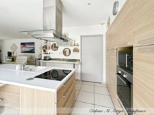 Maison à vendre Périgny, quartier Rompsay, 119m2, plain-pied, garage, jardin, véranda avec jacuzzi