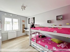 House for sale in Puilboreau, single-storey, 7 rooms, 175m2, garden and garage