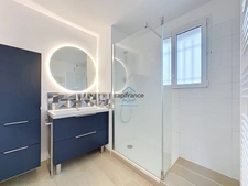 À vendre à La Rochelle, Maison récente de 88m² avec 3 chambres, jardin et double garage