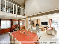 House for sale in Puilboreau, single-storey, 7 rooms, 175m2, garden and garage