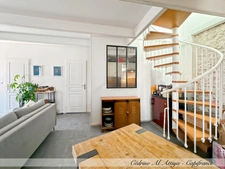 Townhouse for sale, La Rochelle, 72m2 with private terrace.