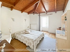 Propriété à vendre 318m2 habitables, 11 pièces, 7 chambres, parcelle de 1700m2 environ, jardin, garage, piscine, dépendances