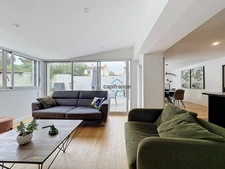 Maison de 165m2 entièrement rénovée avec jardin, garage