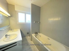 Architect-designed house with great potential – 249 m² of living space on 8 ares of land