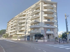 Appartement à vendre 3 pièces  avec grand Balcon 
