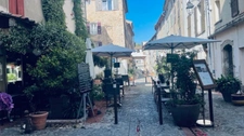 Dpt  (83), à vendre Restaurant Murs et Fonds de commerce au coeur d'un village du Var Pays de Fayence 