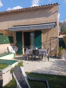 Maison à vendre 3 pièces TOURRETTES (83)